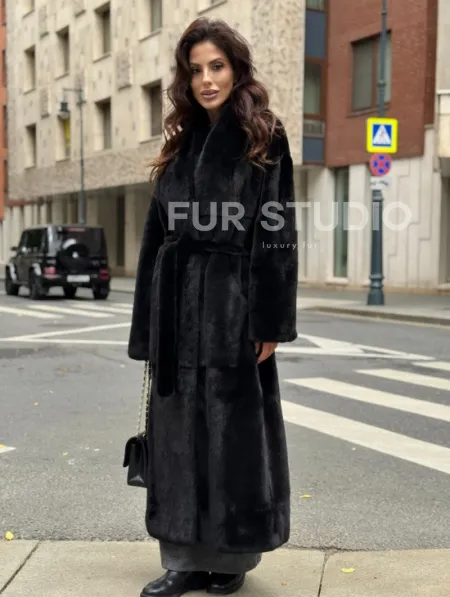 Шуба норковая черная 