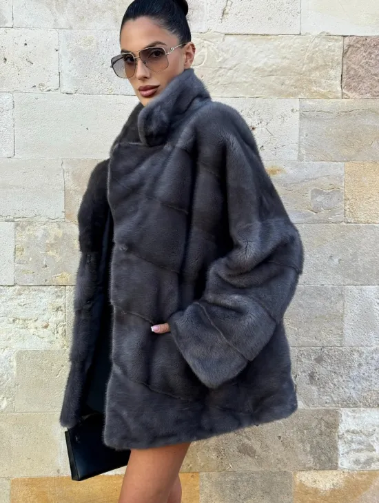 Короткая норковая шуба с английским воротником - цвет графит - фото 3
