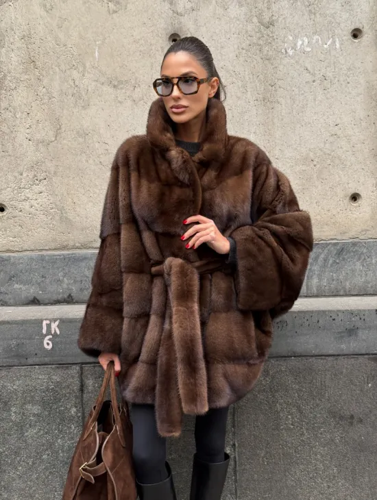 Полушубок из меха норки Brown Velvet, английский воротник фасон - летучая мышь - фото 9