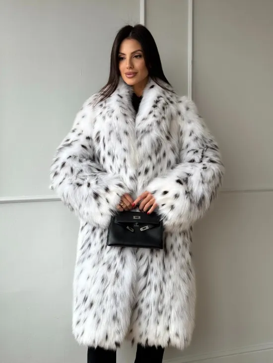 Манто из меха аукционной кристальной лисы (реплика канадской рыси) - фото 0