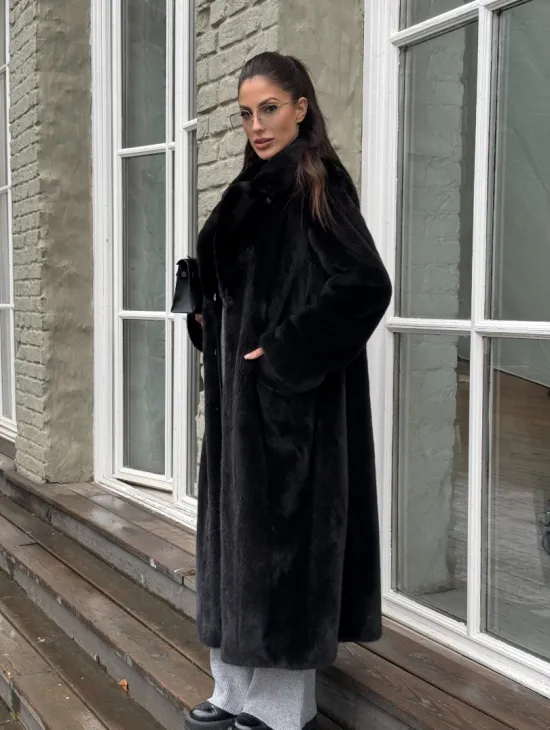 Шуба из канадской аукционной норки с английским воротником - Total black - фото 9