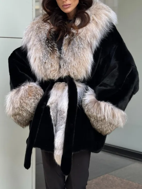 Черная норковая шуба PREMIUM COLLECTION с отделкой из меха канадской рыси - фото 2