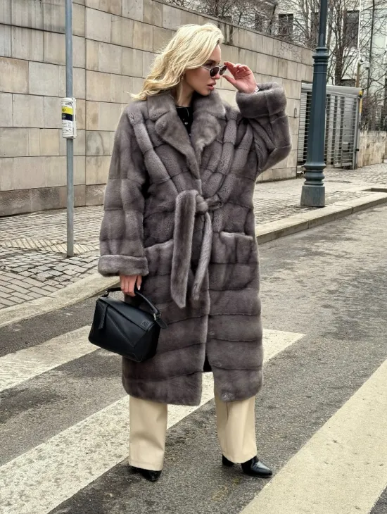 Шуба - кимоно под пояс из меха аукционной норки с английским воротником - фото 6