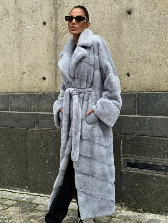 Длинная шуба из голубой скандинавской норки - фото 3