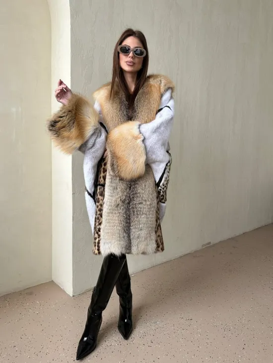 Комбинированная норковая шуба с мехом альпийской лисы - фото 4