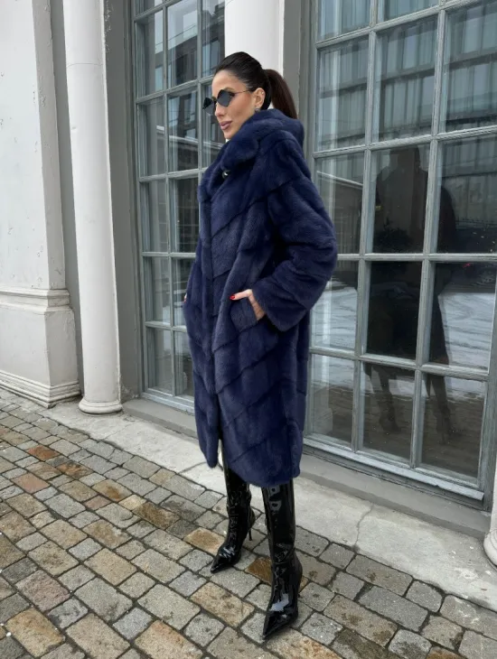 Шуба паркет из меха норки с капюшоном - цвет черника - фото 5