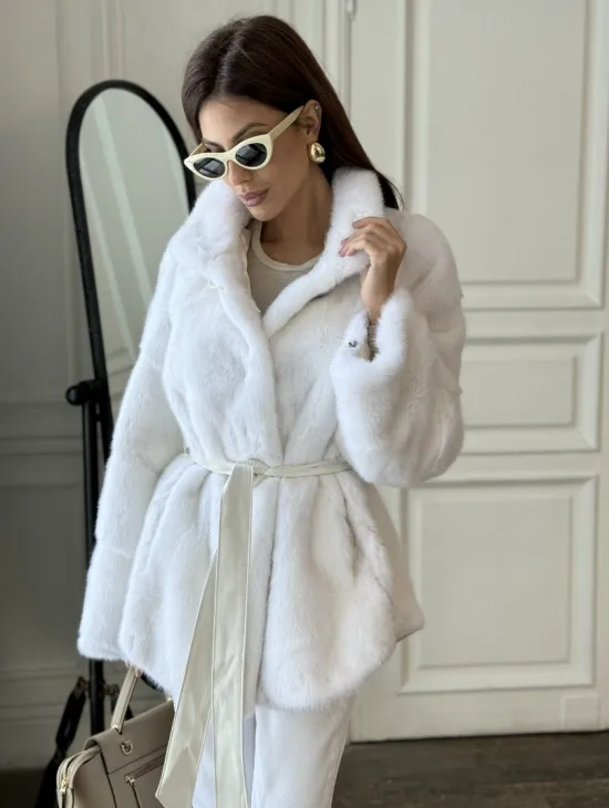 Белая шуба из меха норки (крестовка) стойка воротник - фото 2