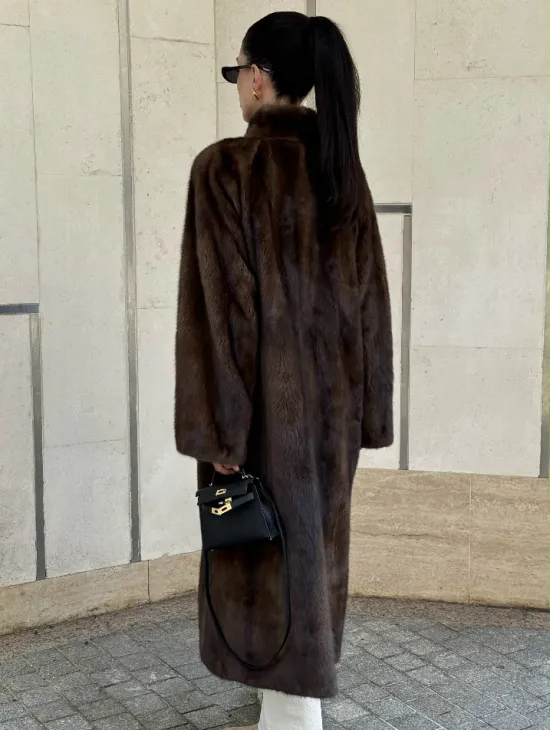 Шуба из PREMIUM норки SAGA FURS в винтажном стиле - фото 9